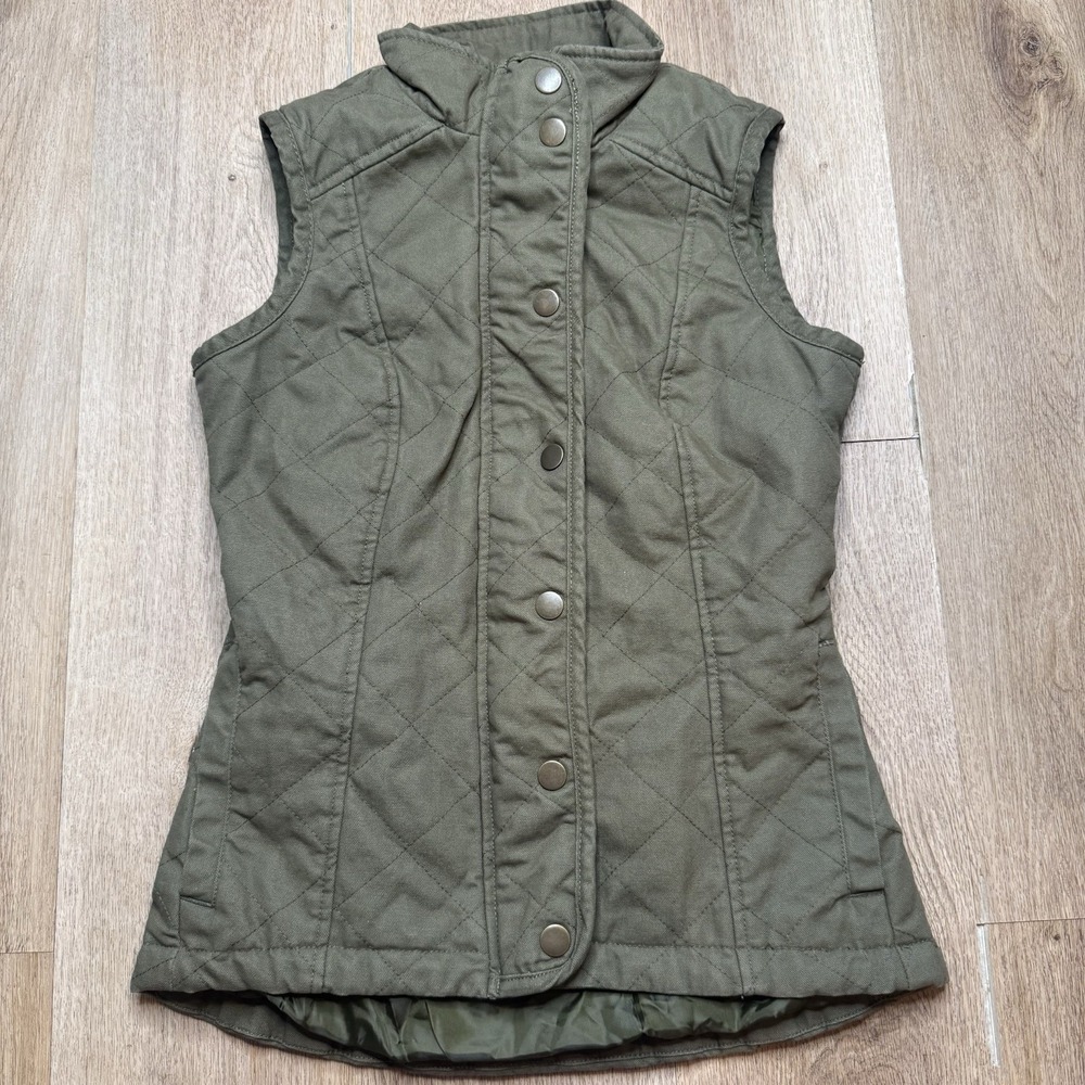 MAGELLAN Outdoors Fishing Adventure Button Down Zip Vest Small Classic Fit Green